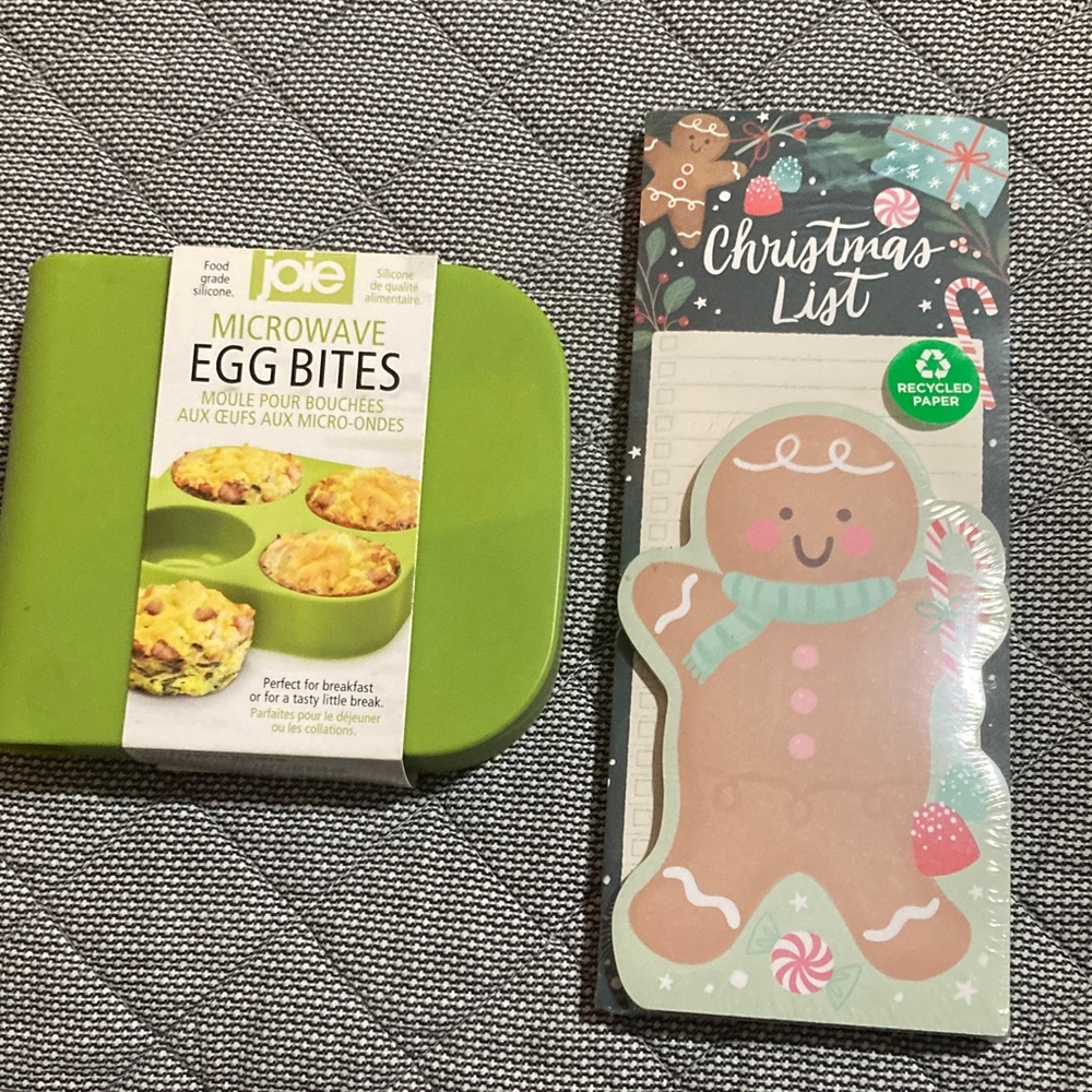 Joie Green Microwave Egg Bites Mold both items are not open